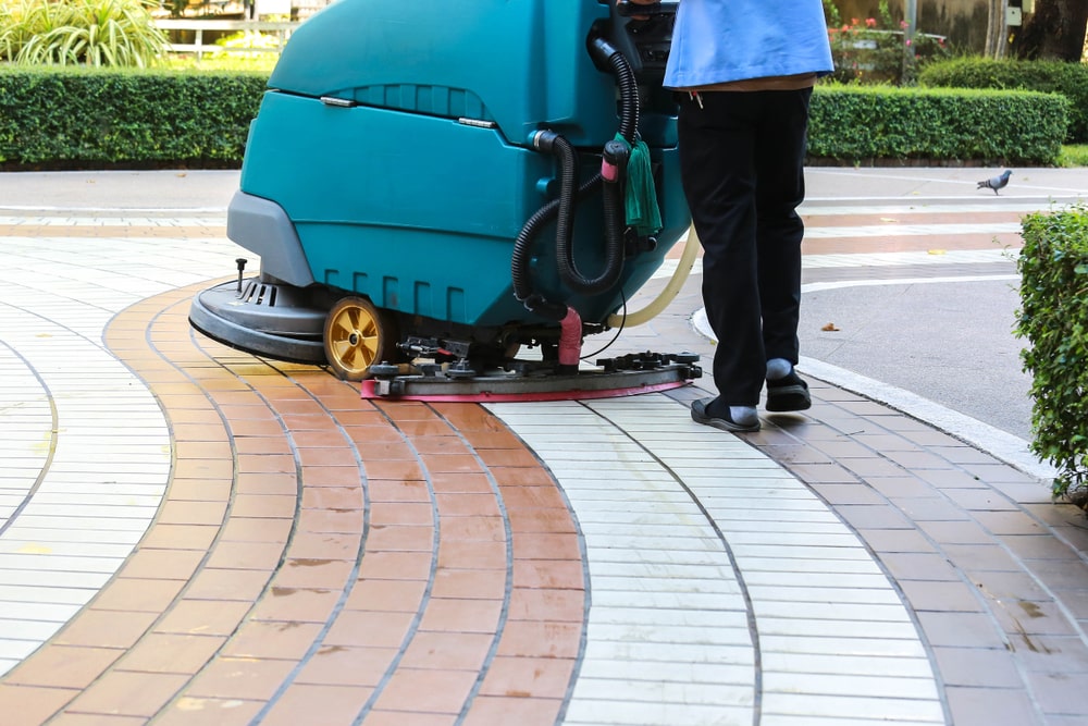 Reliable Floor Scrubber for the Healthcare Industry